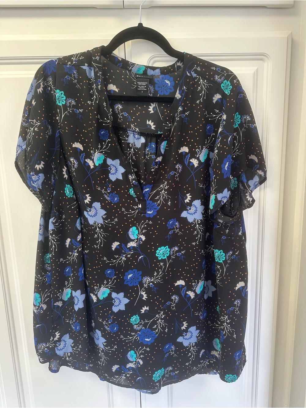 torrid Black Floral V-Neck Flutter Sleeve Blouse